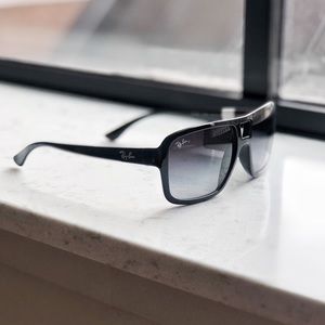 Ray-Ban Sunglasses